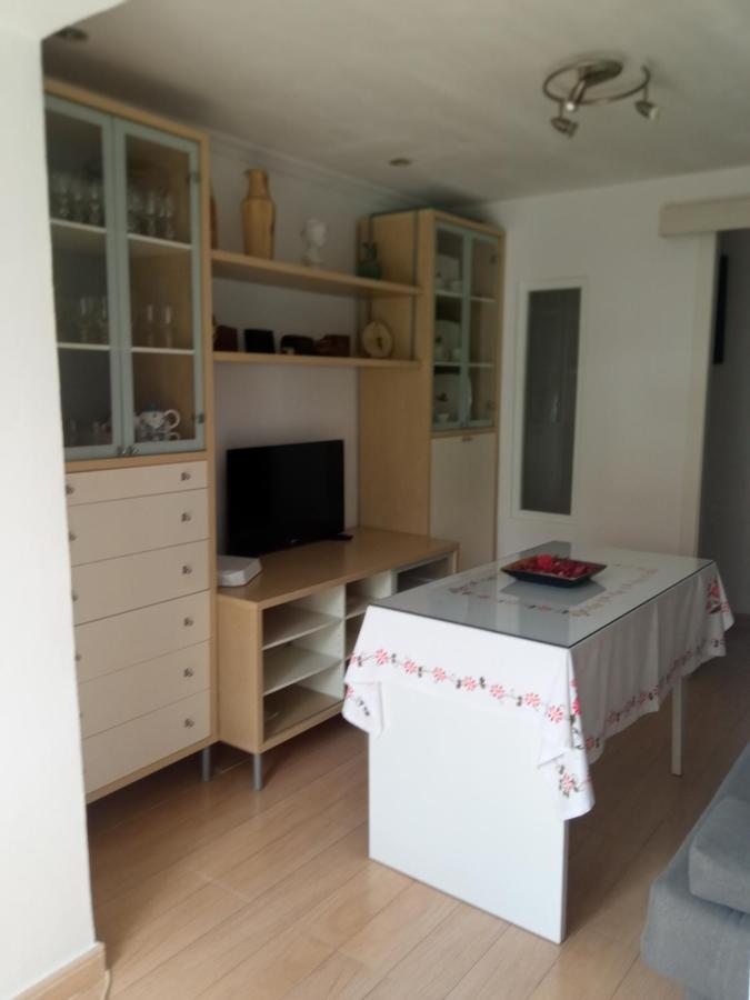 Habitación Individual En Apartamento Compartido Con La Anfitriona Sevilha Exterior foto